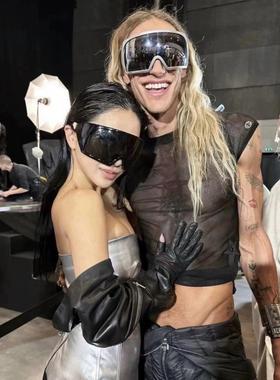 先锋艺术家 23FwRo 盔甲krierter一片式墨镜滑雪造型墨镜