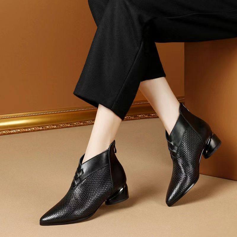 品牌真皮粗跟短靴女2025新款气质低跟尖头马丁靴冬季加绒保暖棉靴,淘宝优惠券,粉丝福利购,淘宝优惠卷