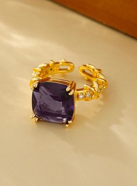 2026年新款爆款紫色锆石几何戒指女轻奢小众时尚手饰指环礼物