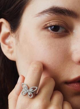 臻致 S925纯银锆石镶嵌女戒手饰圆锆白色蝴蝶结戒指