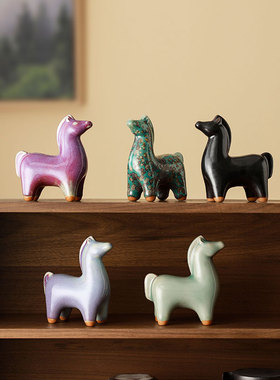 国潮钧瓷唐马摆件陶瓷招财桌面茶几装饰品客厅玄关摆设特色小礼物