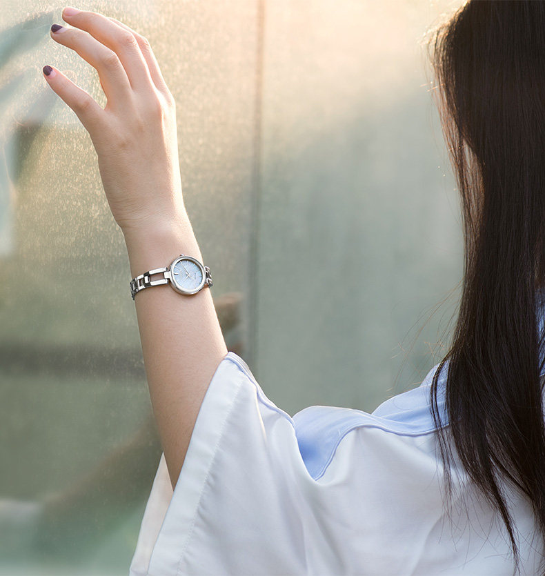 citizen女光动能简约休闲贝母 时友海外日韩腕表