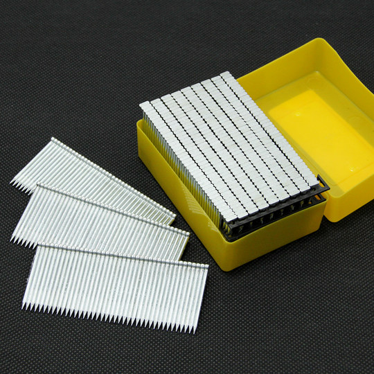 Pneumatic gun steel nails national standard steel row nails ST15-64