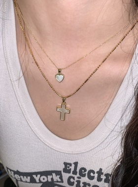 sweetbones复古甜心金色爱心贝母项链精致小巧项链