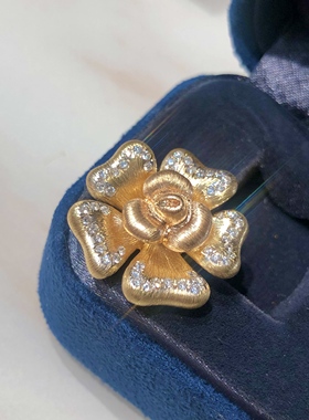 18K金拉丝立体花瓣吊坠重金工