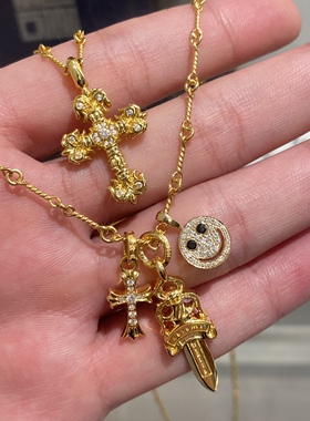 18k金竹节链hearts十字架宝剑笑脸吊坠