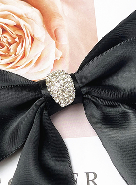 黑色英伦jk衬衫领口装饰蝴蝶结