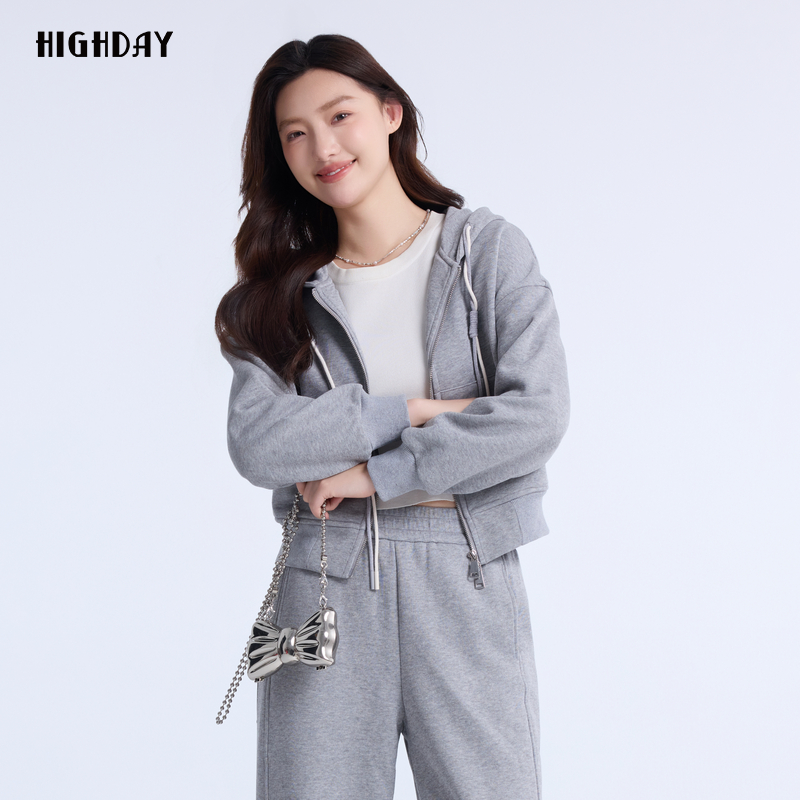 highday轩日2024冬季连帽短款外套女商场同款浅灰落肩开衫卫衣ins - 图1