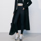 It seems like slim fit nine-point casual pants for women