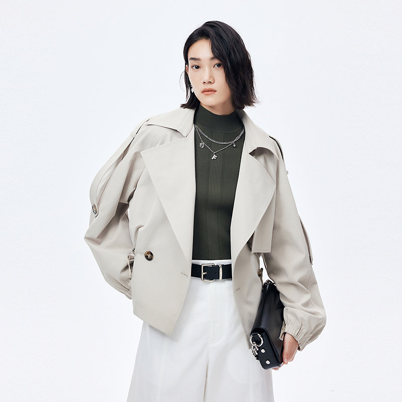 FF仿佛短外套女2026春新款复古大翻领肩章风衣飞行员夹克短款外套,淘宝优惠券,粉丝福利购,淘宝优惠卷