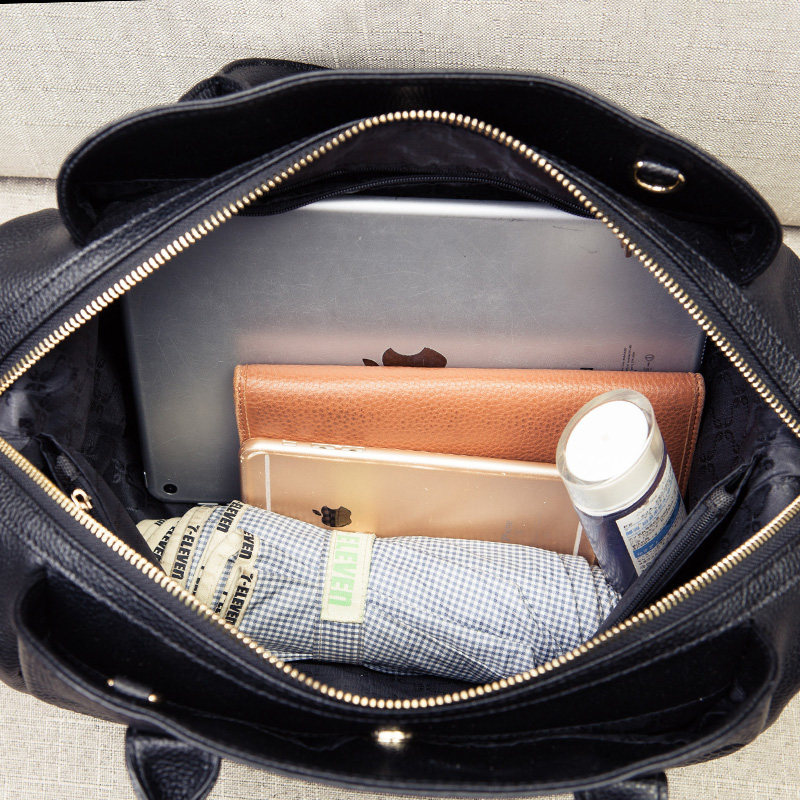 澳迪佳女2020新款潮真皮波士顿包 澳迪佳女士包袋