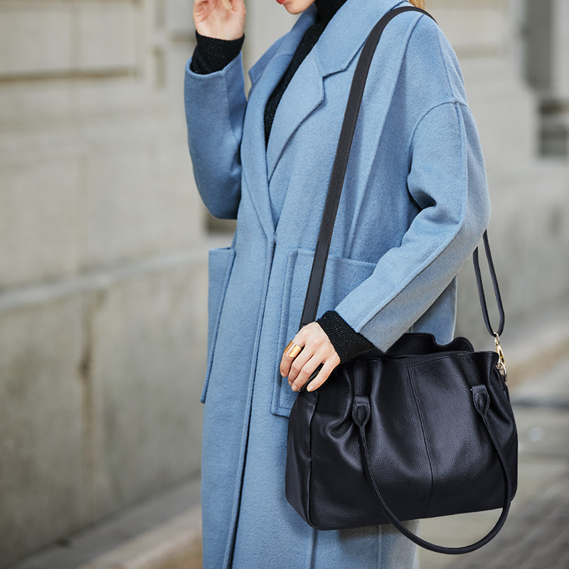 澳迪佳中年2021新款潮大气手提包 澳迪佳女士包袋