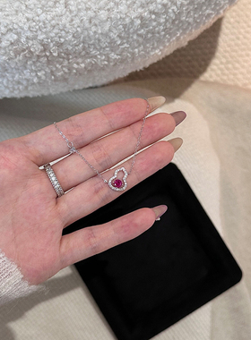 超闪镶钻小葫芦玫红色送女友轻奢