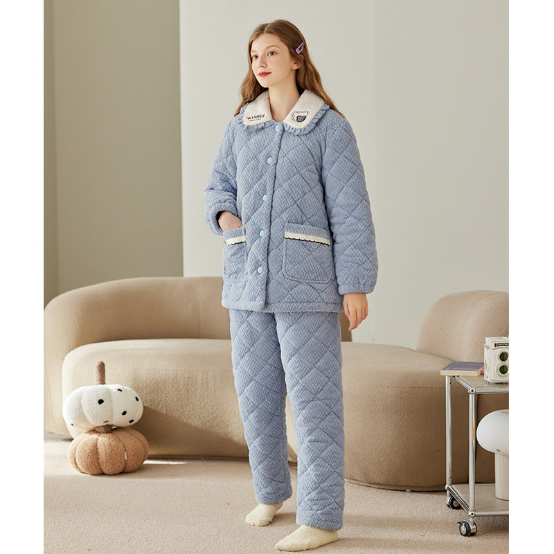  芬腾outlets店睡衣/家居服套装