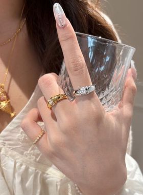 中古风Vintage轻奢简约时尚光面方钻戒指日常个性复古叠戴食指戒