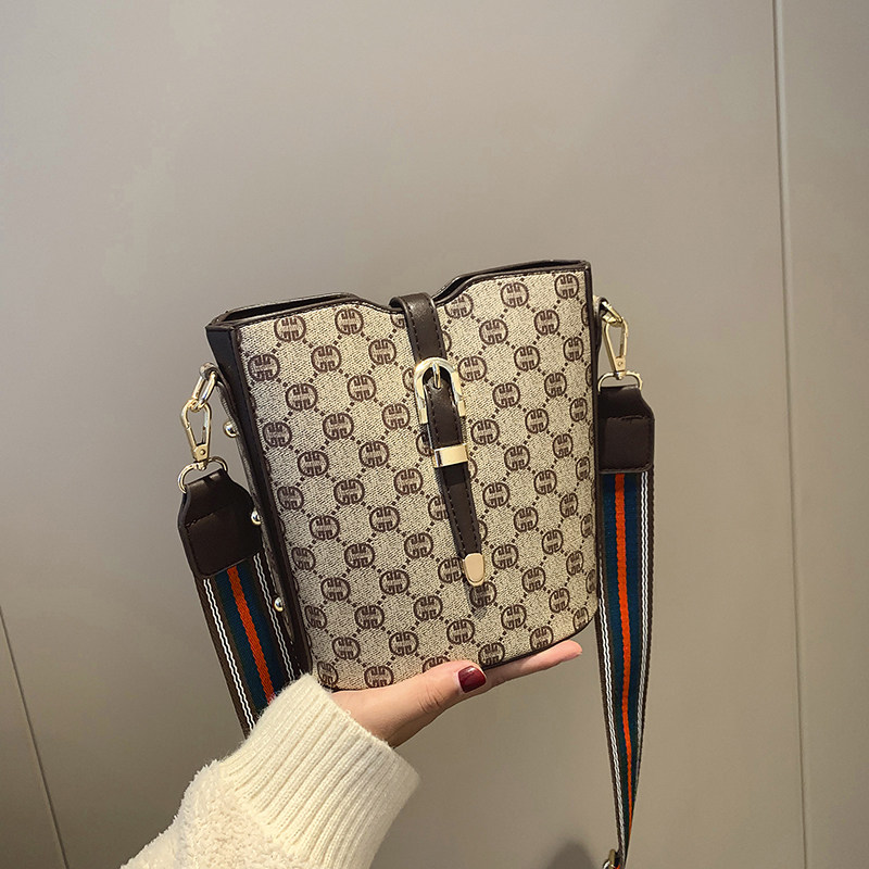 新款2020时尚百搭ins小ck潮单肩包 淘小奇女士包袋