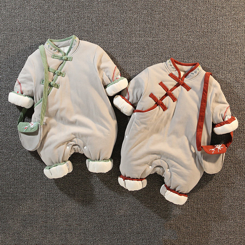 婴儿衣服秋冬套装外出洋气加厚棉衣 皇城衣备连身衣/爬服/哈衣