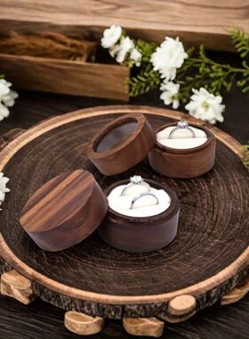 Black Walnut Round Ring Box, Portable and Portable Jewelry S