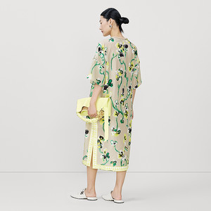 玛丝菲尔2022夏季新款气质艺术手绘花卉印花轻薄桑蚕丝连衣裙