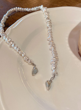 ins潮巴洛克风不规则珍珠项链女轻奢小众百搭气质磁吸爱心锁骨链