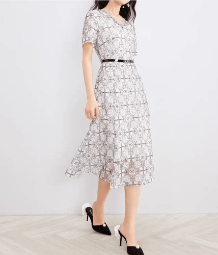 现货 音影儿2025年夏季新款珂家同款气质蕾丝印花连衣裙KF08617V0 - 图0