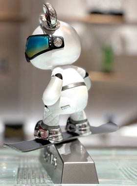 新款摆件客厅桌面星际熊