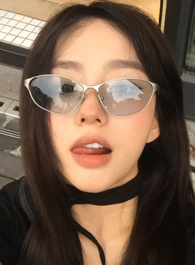 椭圆猫眼墨镜女款2025新款高级感辣妹太阳眼镜适合方圆脸海边防晒