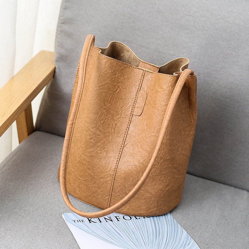 复古做旧女2020新款大容量水桶包包 雷玛萨女士包袋