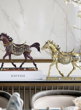 新款直销跨境高级家居栅栏骏马树脂工艺品摆件客厅电视柜酒柜马雕