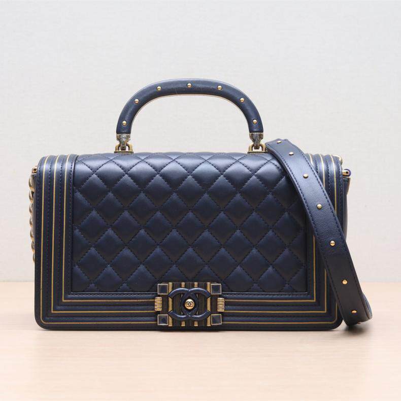  天猫国际自营时尚范女士包袋