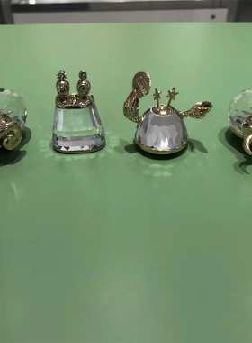 【自营】施华洛世奇SWAROVSKI十二星座摆件巨蟹白羊双子女友礼物