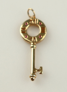 【自营】中古95新TIFFANY(蒂芙尼)红宝石镂空钥匙吊坠小号18K黄金