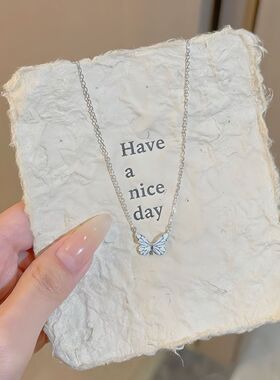 蝶光项链女简约轻奢时尚新款蓝色发光灵动蝴蝶极光锁骨链女