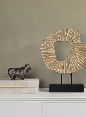 侘寂风玄关摆件金属牛水果盘几何装饰品新中式客厅办公室民宿屏风