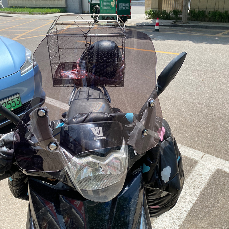 适用于摩托车豪爵VF110 100 125前挡风玻璃挡雨板前风挡护胸板 - 图0