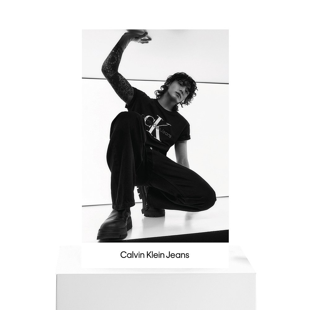  天猫国际探物韩国衬衫