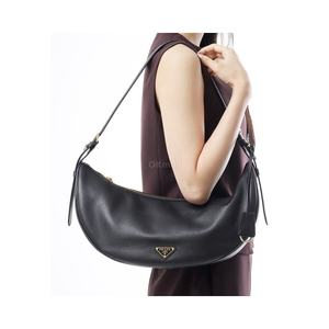 韩国直邮PRADA 1BC255 OVO 2CYS F0002 手提包手提袋单肩包斜挎包