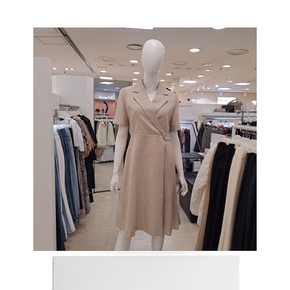  天猫国际探物韩国连衣裙