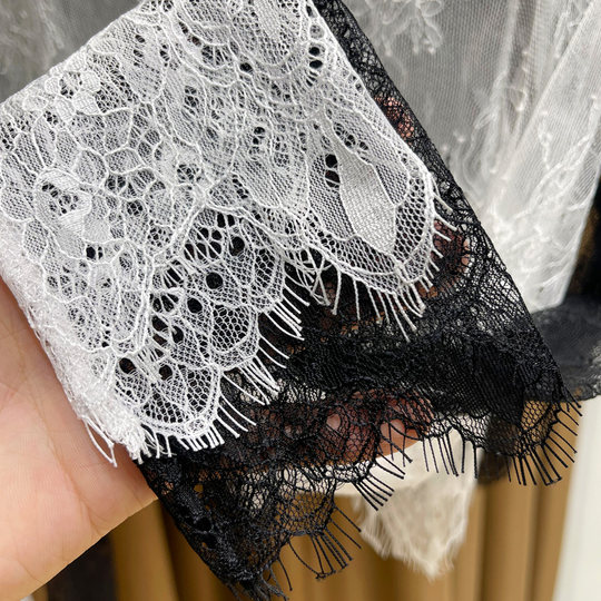 Короткий кружевной топ Hollow Wenxian