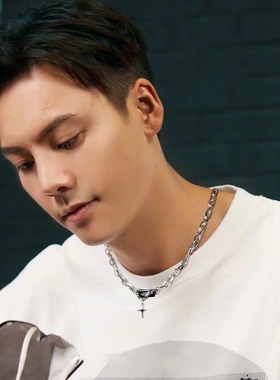 项链男高级感男士潮牌钛钢吊坠