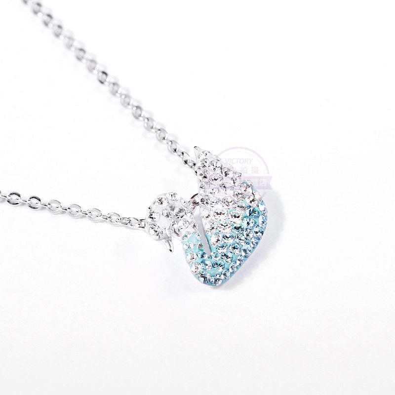 Swarovski 5512094 施华洛世奇新品蓝色渐变天鹅项链小号女锁骨链 Swarovski 5512094 施华洛世奇新品蓝色渐变天鹅项链小号女锁骨链