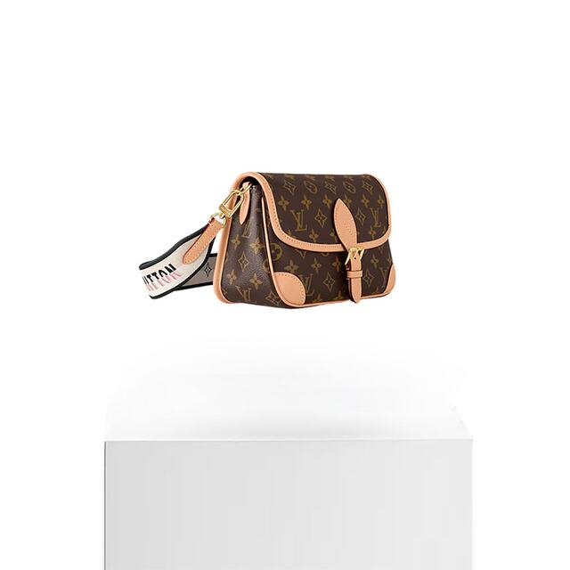 1 hour refundable European direct mail Louis Vuitton Louis Vuitton Diane women's brown retro presbyopic bag