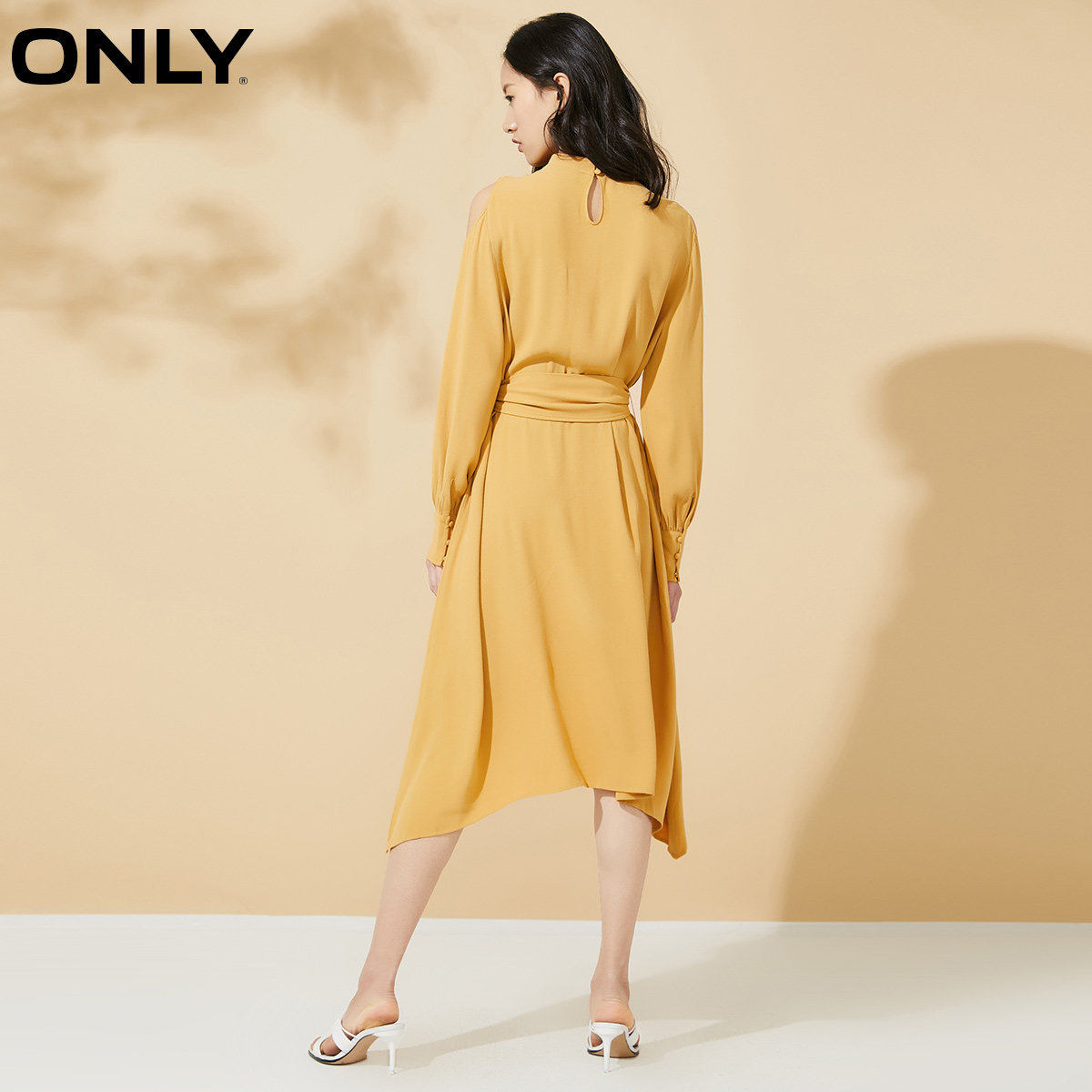 only奥莱露肩长袖显瘦版型连衣裙 ONLYoutlets店连衣裙