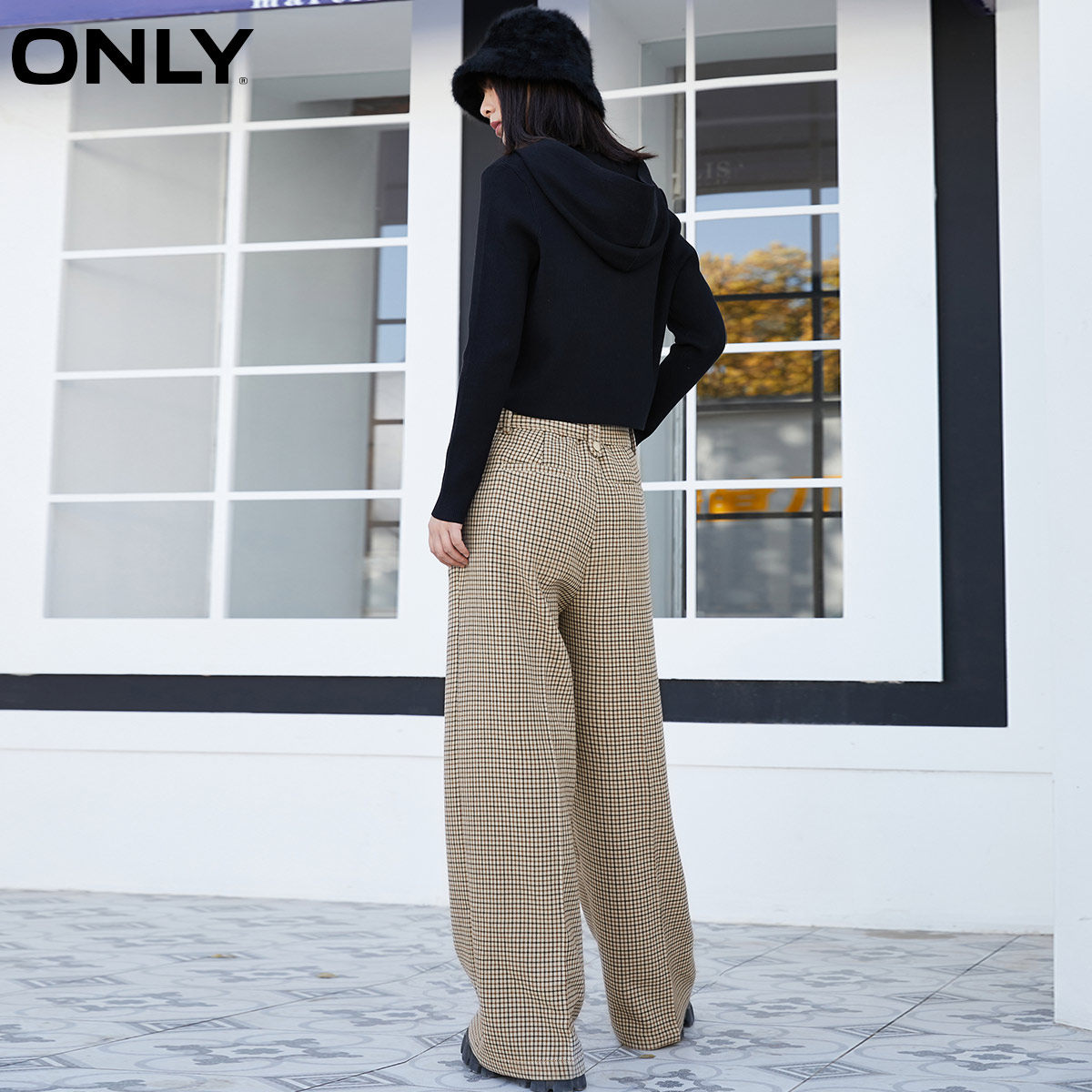 only2021短款修身连帽休闲针织开衫 ONLYoutlets店毛针织衫