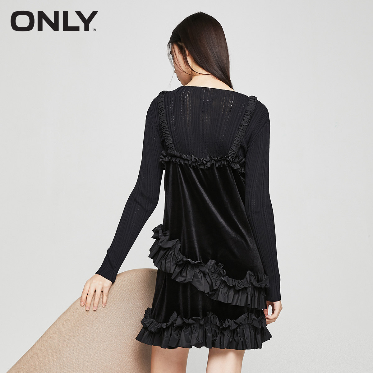 only冬季新款不对称花边丝绒连衣裙 ONLYoutlets店连衣裙