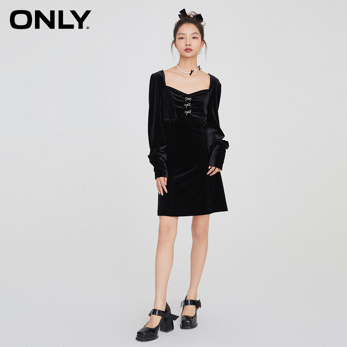 only2021秋季新款a字丝绒连衣裙 ONLYoutlets店连衣裙