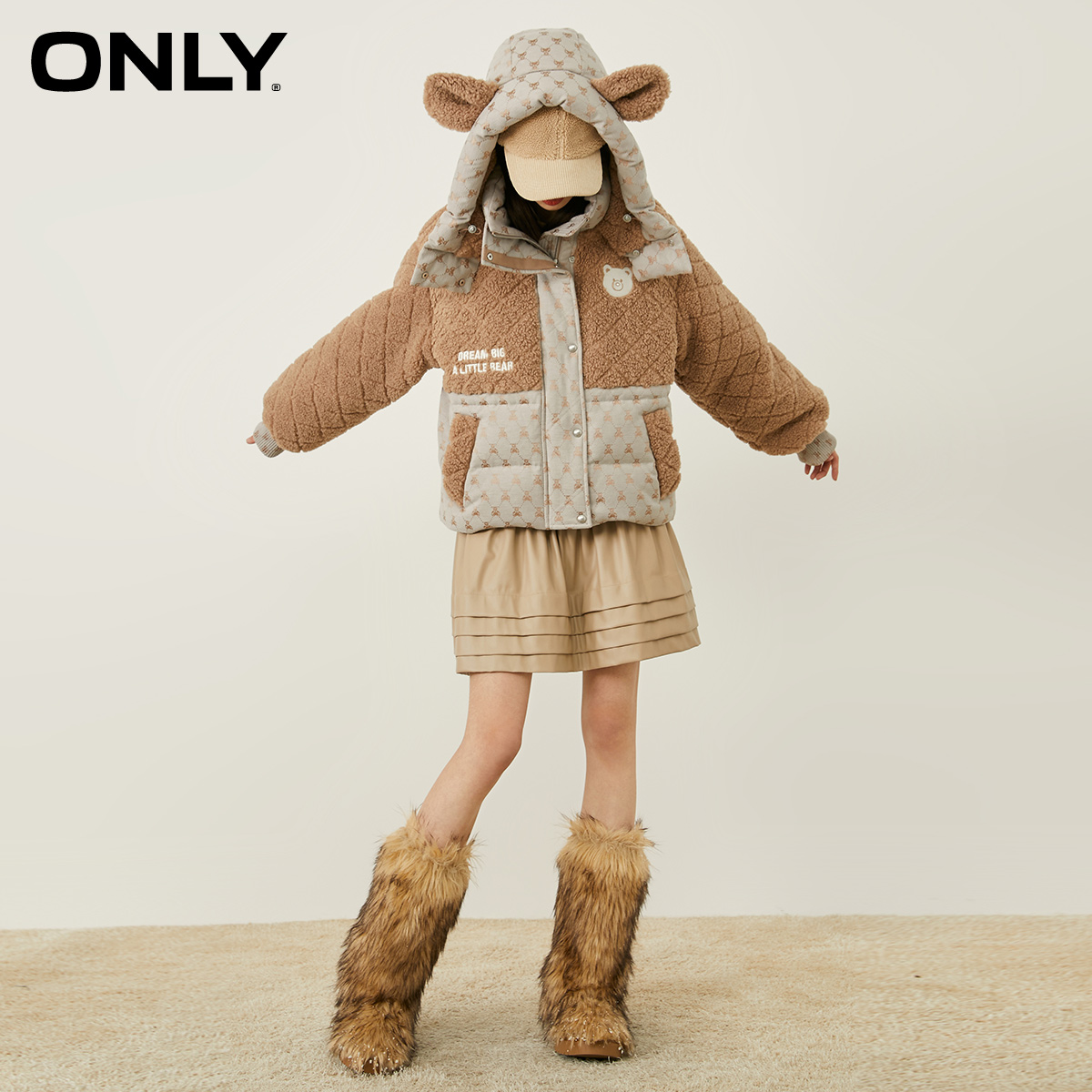 only2021冬季新款短款仿拼接羊羔绒 ONLYoutlets店羽绒服