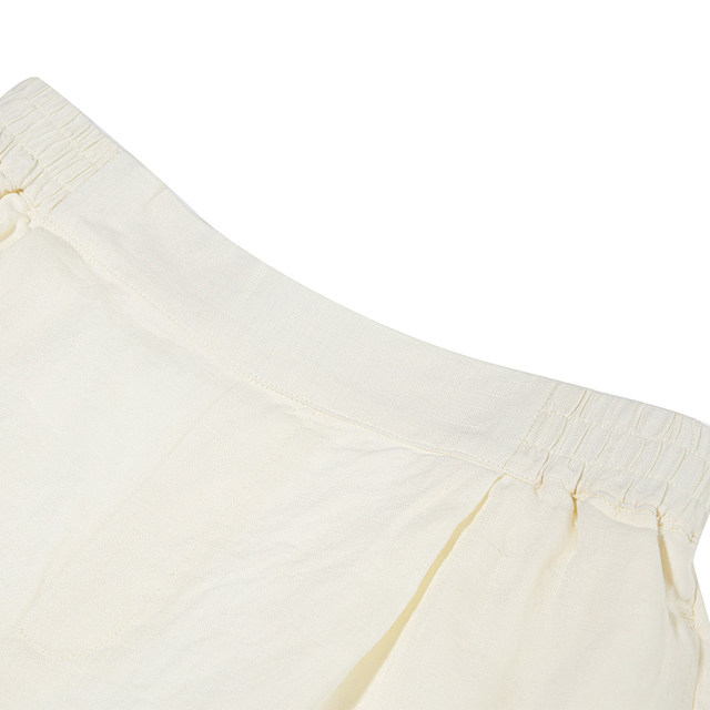 Wear mid-rise summer shorts Ai Mo Linen