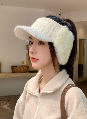 秋冬季保暖毛绒护耳空顶鸭舌帽女