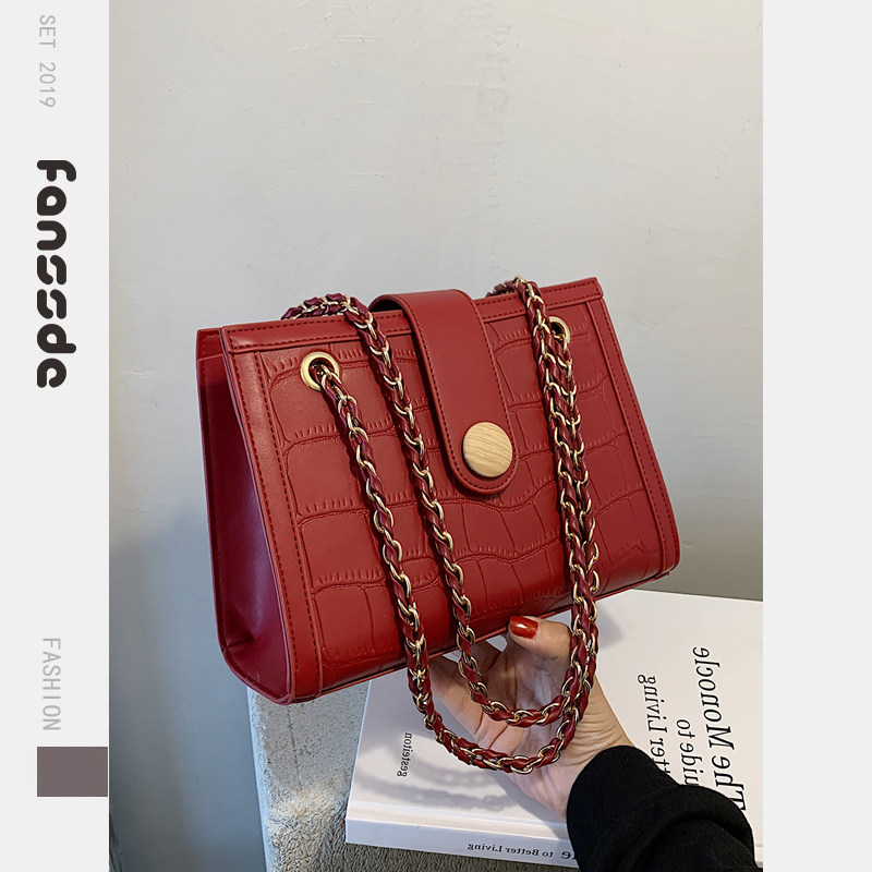 小&ck红色结婚小众2021年感新娘包 fanssde女士包袋